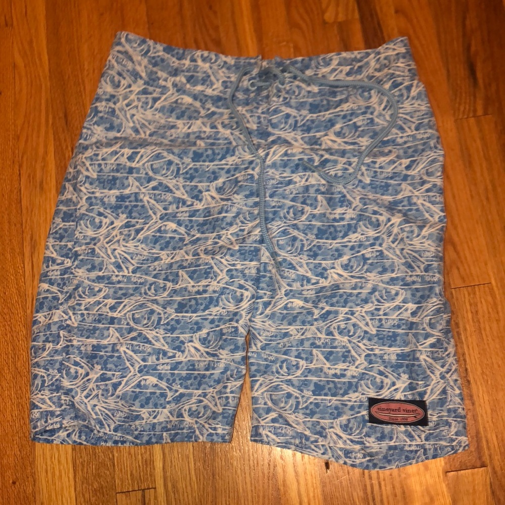boys vineyard vines swim trunks
